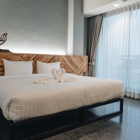 Ou Hotel Phitsanulok Eksteriør billede