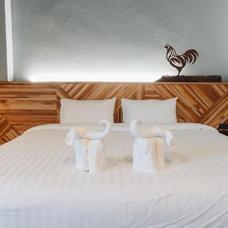 Ou Hotel Phitsanulok Eksteriør billede
